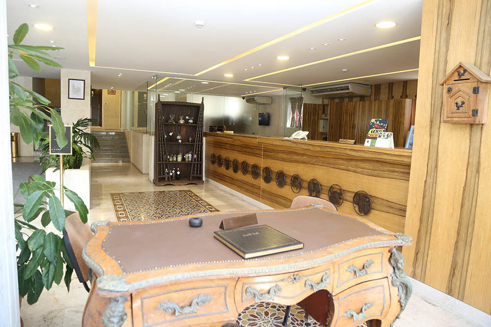 Assaha Ghobeiry Hotel Бейрут Экстерьер фото