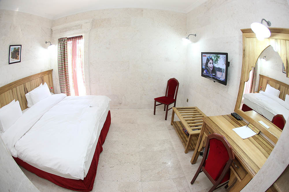 Assaha Ghobeiry Hotel Бейрут Экстерьер фото