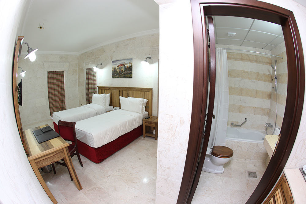 Assaha Ghobeiry Hotel Бейрут Экстерьер фото